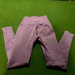 Alphalete Xs leggings